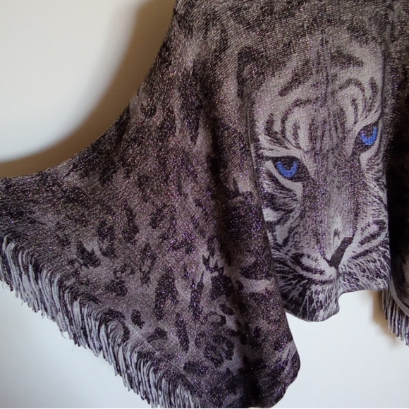 Leopard ponch - Picture 2 of 6